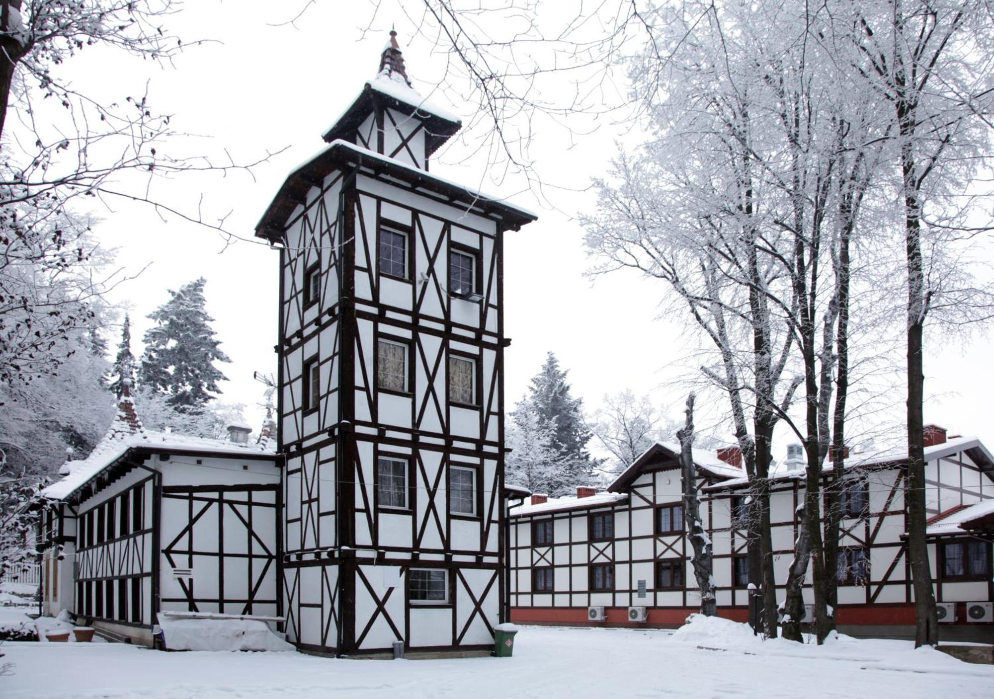 Bukowy Dworek Szczawno-Zdroj Exterior foto